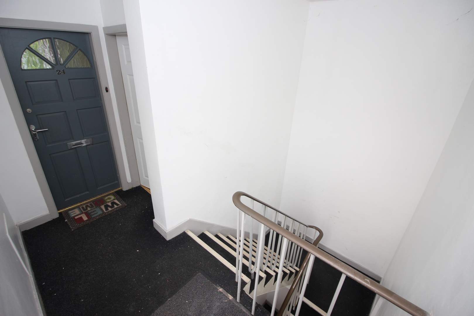 Lavenham Close, Bury, Greater Manchester 1 bed apartment £550 pcm (£