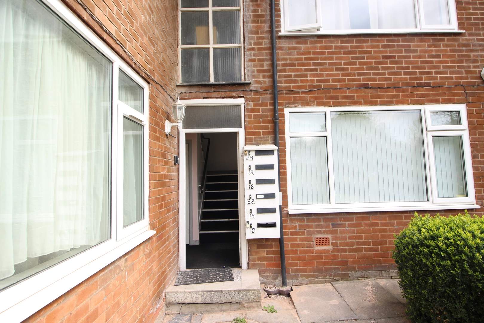 Lavenham Close, Bury, Greater Manchester 1 bed apartment £550 pcm (£