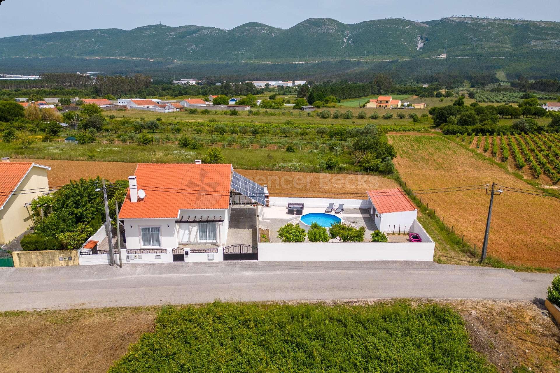 Ataíja de Baixo, Leiria, Portugal